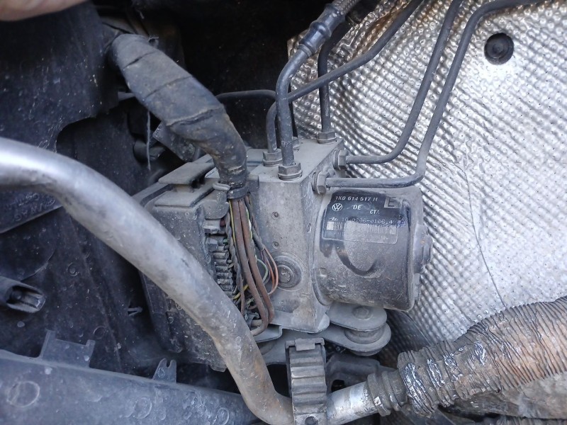 Recambio de abs para audi a3 (8p1) 2.0 tdi 16v quattro referencia OEM IAM 1K0614517H  