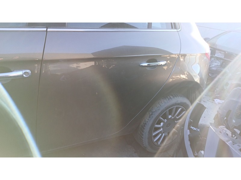 Recambio de puerta trasera izquierda para fiat bravo ii (198_) 1.9 d multijet (198axb1a) referencia OEM IAM   