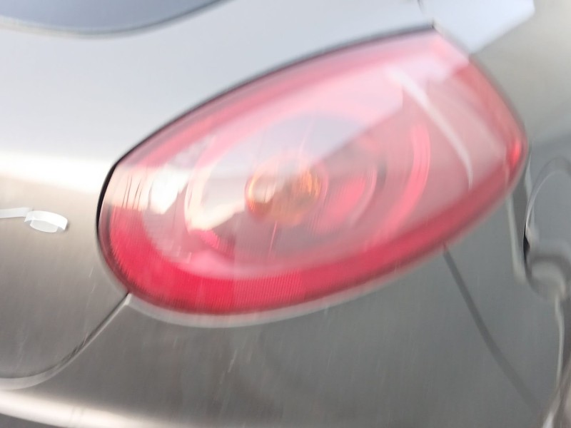 Recambio de piloto trasero derecho para fiat bravo ii (198_) 1.9 d multijet (198axb1a) referencia OEM IAM   