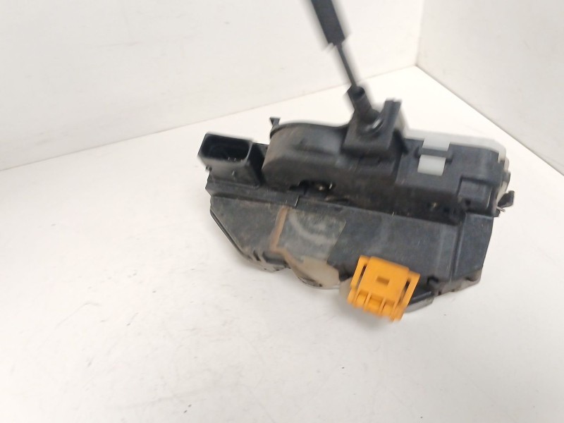 Recambio de cerradura puerta delantera derecha para opel insignia a (g09) 2.0 cdti (68) referencia OEM IAM   