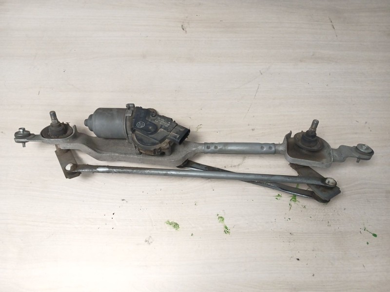 Recambio de motor limpia delantero para opel insignia a (g09) 2.0 cdti (68) referencia OEM IAM 13227392  