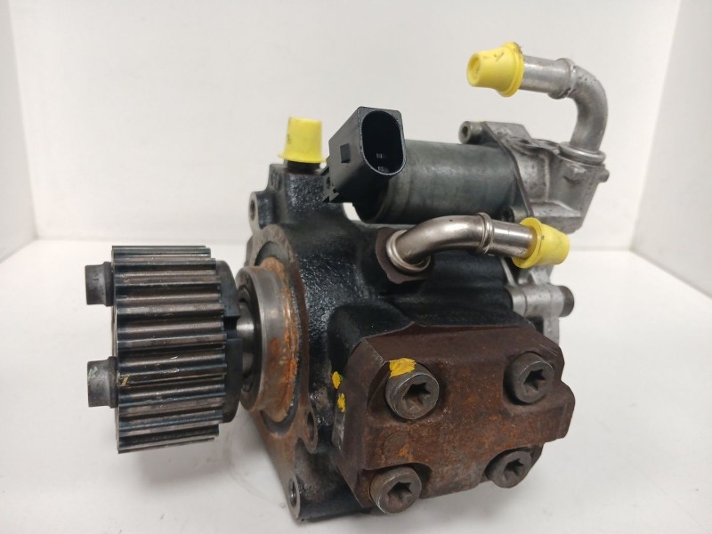 Recambio de bomba inyeccion para seat altea (5p1) 1.6 tdi referencia OEM IAM 03L130755E  