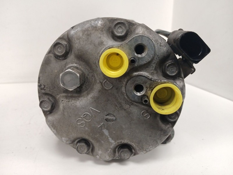 Recambio de compresor aire acondicionado para volkswagen golf iv (1j1) 1.9 tdi referencia OEM IAM 1215  