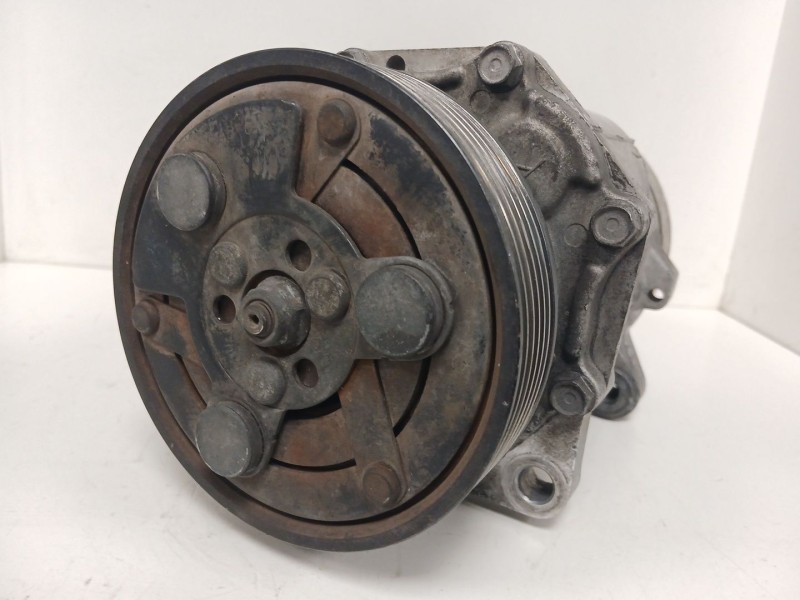 Recambio de compresor aire acondicionado para volkswagen golf iv (1j1) 1.9 tdi referencia OEM IAM 1215  