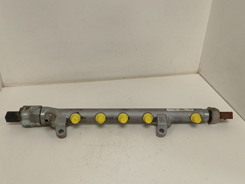 Recambio de rampa inyectora para seat altea (5p1) 1.6 tdi referencia OEM IAM 03L130089B  