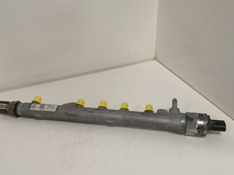 Recambio de rampa inyectora para seat altea (5p1) 1.6 tdi referencia OEM IAM 03L130089B  