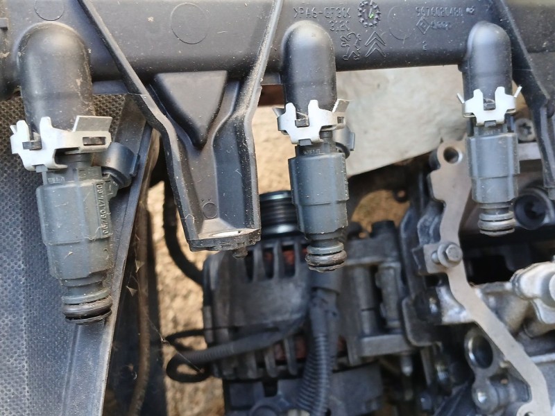 Recambio de rampa inyectora para citroën c3 ii (sc_) 1.2 vti 82 referencia OEM IAM 9676020480 9676017480 