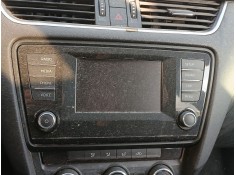 Recambio de sistema audio / radio cd para skoda octavia iii combi (5e5, 5e6) 1.6 tdi referencia OEM IAM   