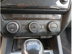 Recambio de mando climatizador para skoda octavia iii combi (5e5, 5e6) 1.6 tdi referencia OEM IAM   