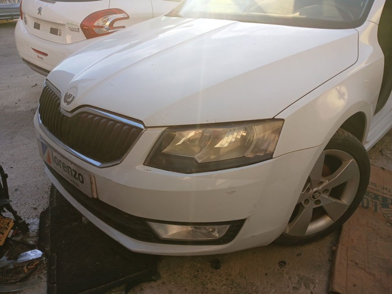 Recambio de frente completo para skoda octavia iii combi (5e5, 5e6) 1.6 tdi referencia OEM IAM   
