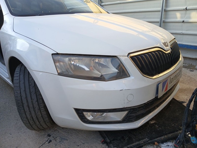 Recambio de frente completo para skoda octavia iii combi (5e5, 5e6) 1.6 tdi referencia OEM IAM   