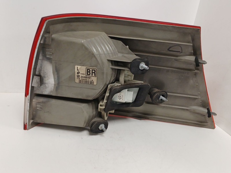 Recambio de piloto trasero izquierdo para opel vectra c berlina club referencia OEM IAM 93174902 RANCHERA 