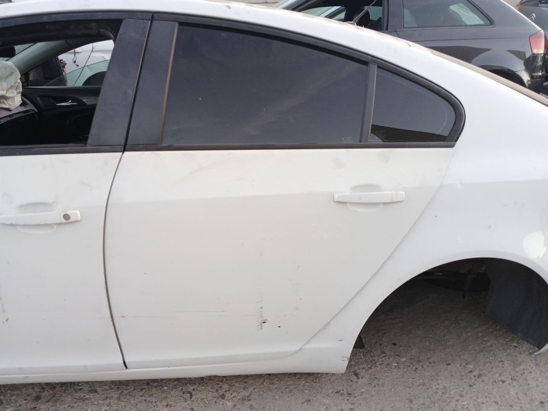 Recambio de puerta trasera izquierda para opel insignia a (g09) 2.0 cdti (68) referencia OEM IAM   