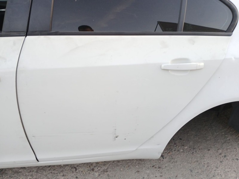 Recambio de puerta trasera izquierda para opel insignia a (g09) 2.0 cdti (68) referencia OEM IAM   