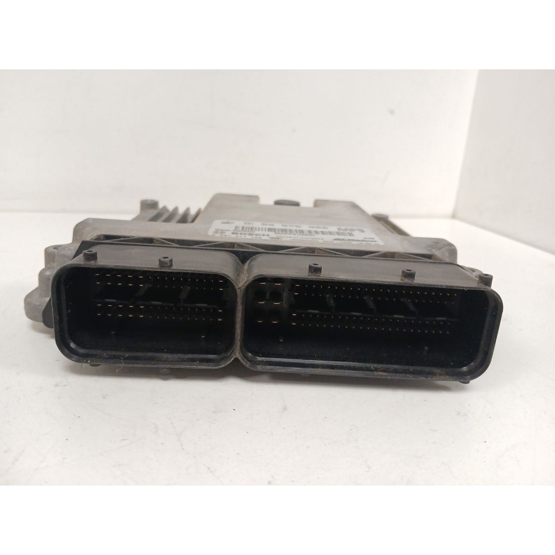 Recambio de centralita motor uce para opel insignia a (g09) 2.0 cdti (68) referencia OEM IAM 0281017105 55576906 