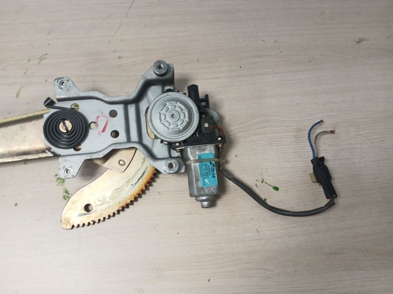 Recambio de elevalunas delantero derecho para kia carnival ii 2.9 cdri ex referencia OEM IAM 0K5525856Y XH023PA 