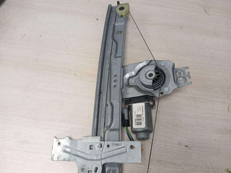 Recambio de elevalunas delantero derecho para peugeot 207 confort referencia OEM IAM  400912D 