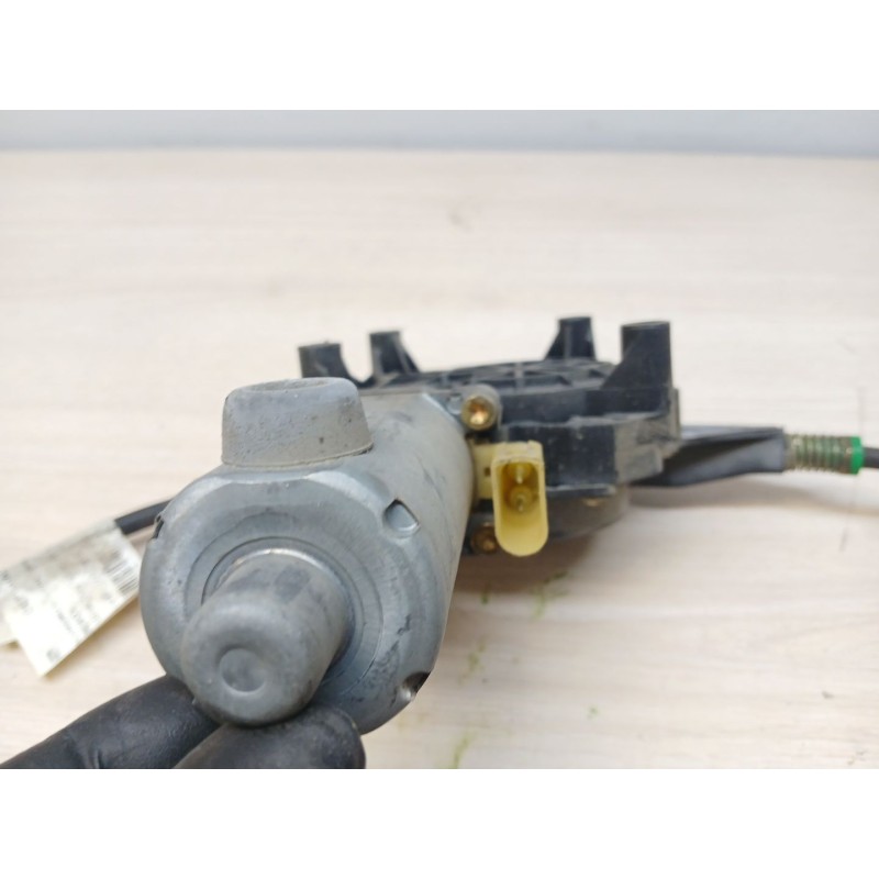 Recambio de elevalunas delantero derecho para ford mondeo berlina (gd) 1.8 turbodiesel cat referencia OEM IAM  19026 