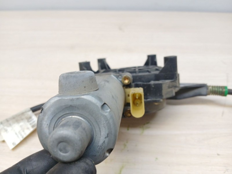 Recambio de elevalunas delantero derecho para ford mondeo berlina (gd) 1.8 turbodiesel cat referencia OEM IAM  19026 