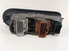 Recambio de mando elevalunas delantero izquierdo para renault megane ii berlina 5p confort authentique referencia OEM IAM 820031 2