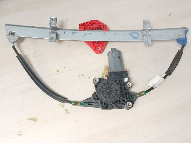 Recambio de elevalunas delantero derecho para ford mondeo berlina (gd) 1.8 16v cat referencia OEM IAM  10924 