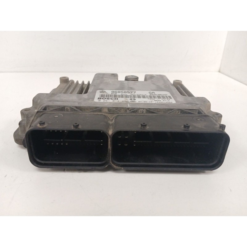 Recambio de centralita motor uce para chevrolet captiva (c100, c140) 2.0 d 4wd referencia OEM IAM 0281014296 96858577 96814427