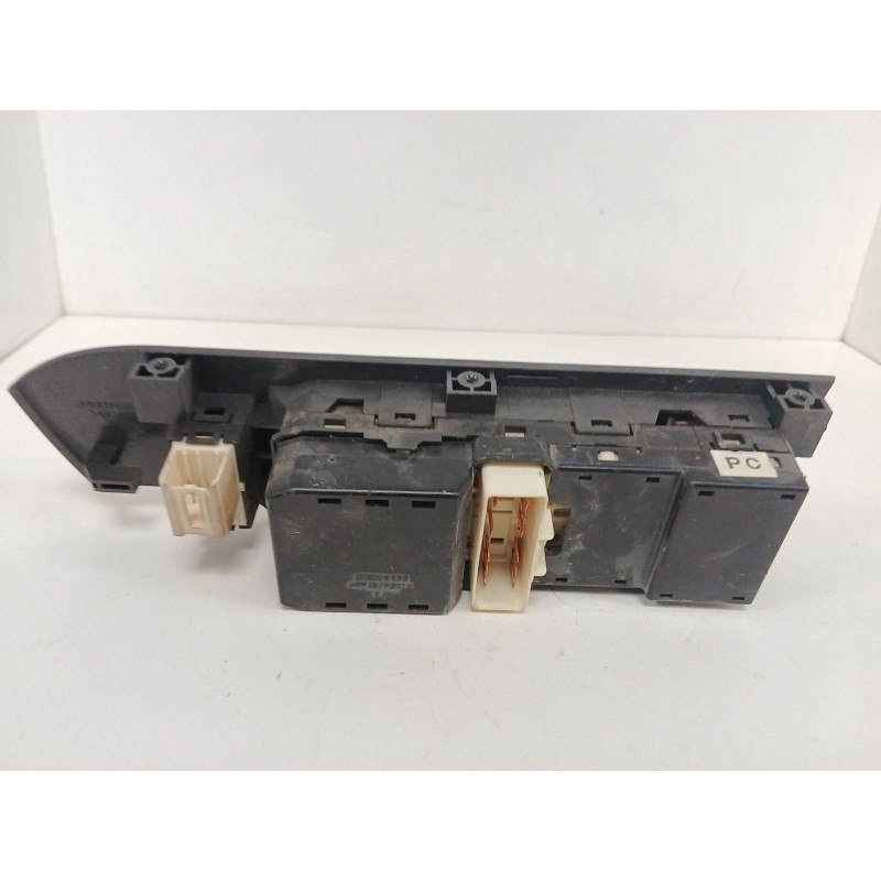 Recambio de mando elevalunas delantero izquierdo para chevrolet captiva (c100, c140) 2.0 d 4wd referencia OEM IAM   