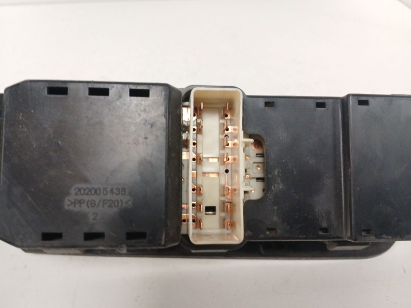 Recambio de mando elevalunas delantero izquierdo para chevrolet captiva (c100, c140) 2.0 d 4wd referencia OEM IAM   