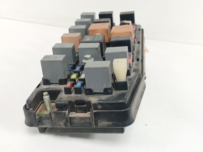 Recambio de caja reles / fusibles para chevrolet captiva (c100, c140) 2.0 d 4wd referencia OEM IAM   