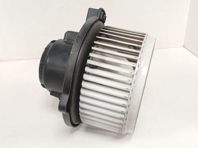 Recambio de motor calefaccion para chevrolet captiva (c100, c140) 2.0 d 4wd referencia OEM IAM   