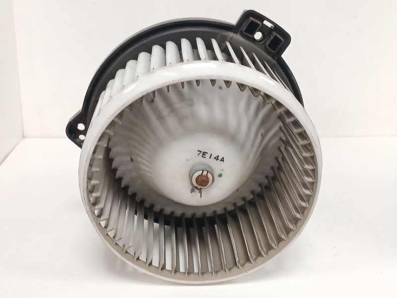 Recambio de motor calefaccion para chevrolet captiva (c100, c140) 2.0 d 4wd referencia OEM IAM   