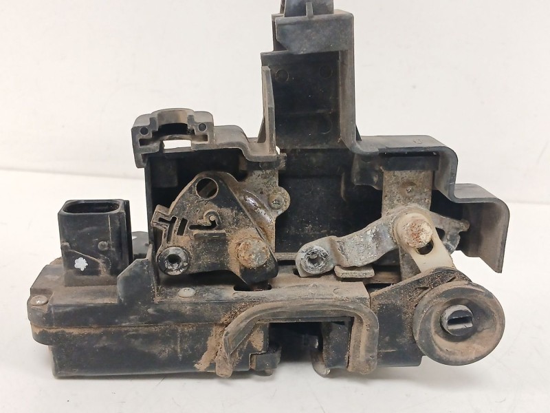 Recambio de cerradura puerta trasera izquierda para chevrolet captiva (c100, c140) 2.0 d 4wd referencia OEM IAM   