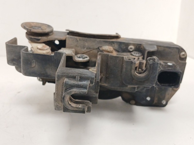 Recambio de cerradura puerta trasera izquierda para chevrolet captiva (c100, c140) 2.0 d 4wd referencia OEM IAM   