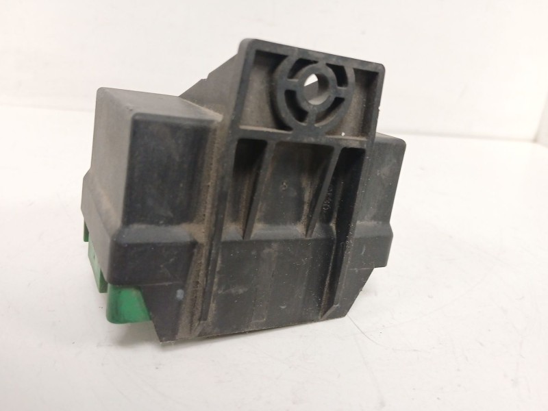 Recambio de caja precalentamiento para peugeot 206 berlina referencia OEM IAM 9639912580  G CARTIER