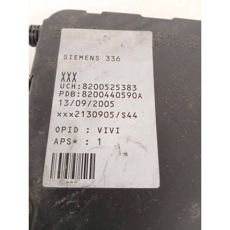 Recambio de no identificado para renault megane ii berlina 5p 1.5 dci diesel referencia OEM IAM 8200440590 8200525383 