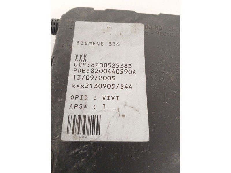 Recambio de no identificado para renault megane ii berlina 5p 1.5 dci diesel referencia OEM IAM 8200440590 8200525383 