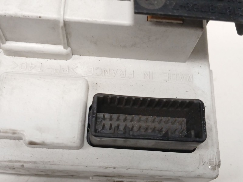Recambio de no identificado para renault megane ii berlina 5p 1.5 dci diesel referencia OEM IAM 8200350498  