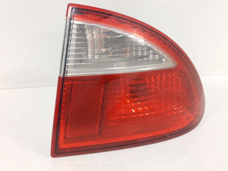 Recambio de piloto trasero derecho para seat leon (1m1) 1.9 tdi referencia OEM IAM  28482 