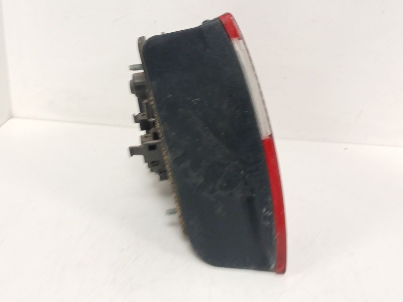 Recambio de piloto trasero derecho para seat leon (1m1) 1.9 tdi referencia OEM IAM  28482 