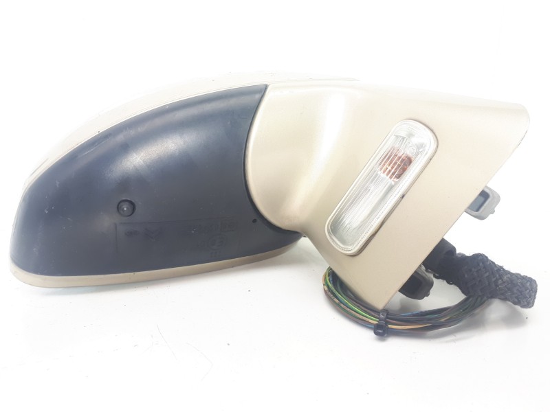 Recambio de retrovisor derecho para citroën c4 berlina collection referencia OEM IAM 96467112  
