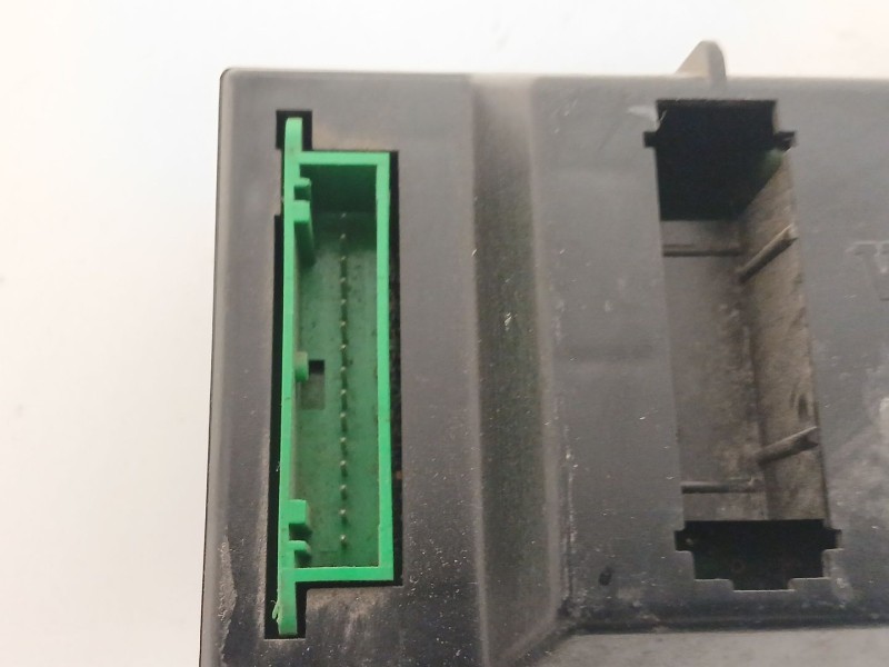 Recambio de mando climatizador para renault scenic rx4 (ja0) 1.9 dci diesel cat referencia OEM IAM 7700435401  