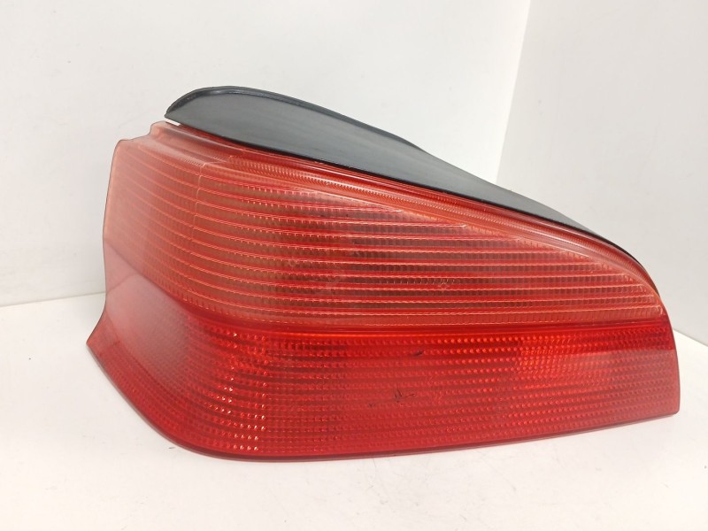Recambio de piloto trasero izquierdo para peugeot 106 (s2) 1.1 referencia OEM IAM  10213 