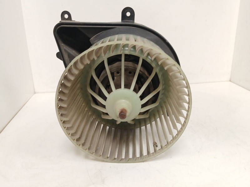 Recambio de motor calefaccion para citroën xsara berlina 1.9 diesel referencia OEM IAM WJZDW8  