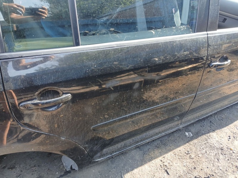 Recambio de puerta trasera derecha para volkswagen touran (1t1, 1t2) 1.9 tdi referencia OEM IAM   