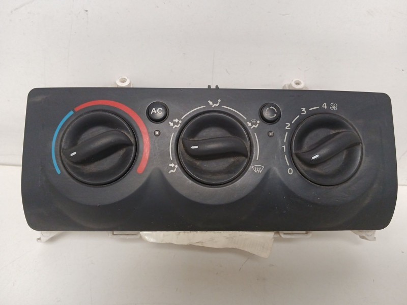 Recambio de mando calefaccion / aire acondicionado para » otros... townstar referencia OEM IAM 82000100  