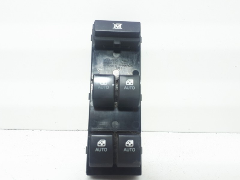 Recambio de mando elevalunas delantero izquierdo para kia cee´d drive referencia OEM IAM 935701H120  