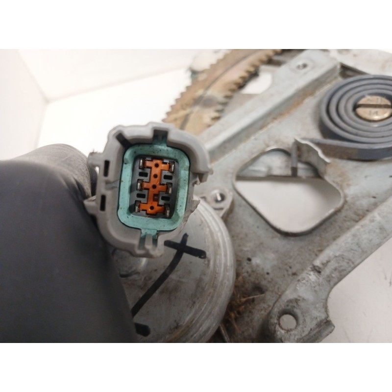 Recambio de elevalunas delantero izquierdo para nissan patrol gr (y61) 3.0 16v turbodiesel cat referencia OEM IAM  16384 