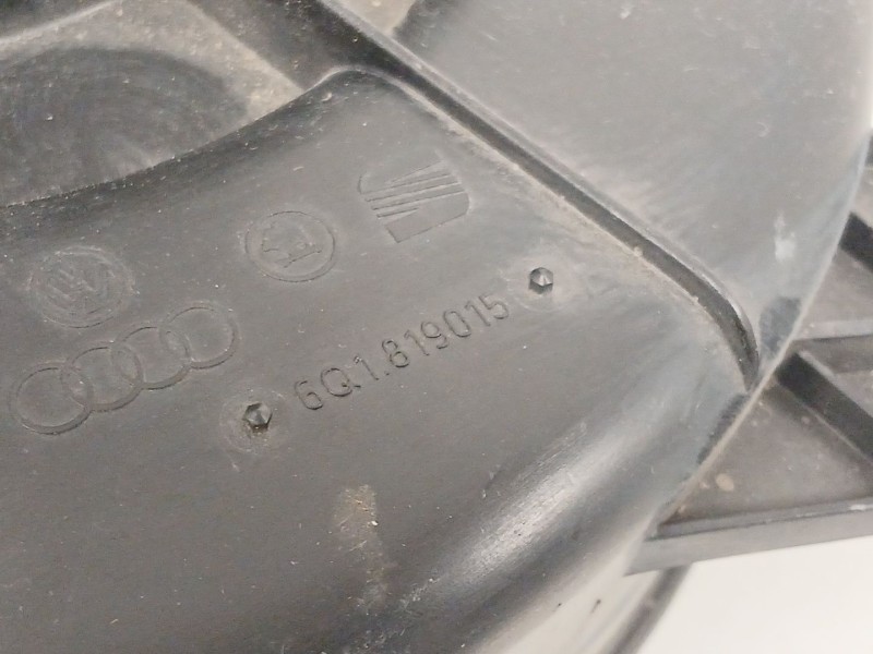 Recambio de motor calefaccion para skoda fabia (6y2/6y3) 1.9 tdi referencia OEM IAM 6Q1819015  