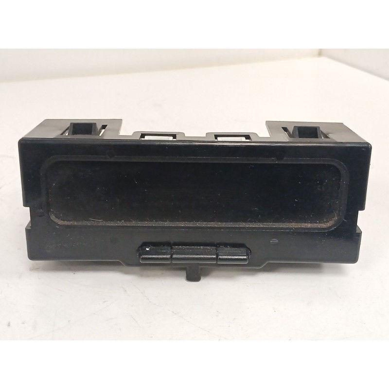 Recambio de pantalla multifuncion para renault megane ii classic berlina confort authentique referencia OEM IAM 820017839  