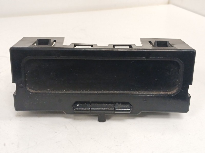 Recambio de pantalla multifuncion para renault megane ii classic berlina confort authentique referencia OEM IAM 820017839  